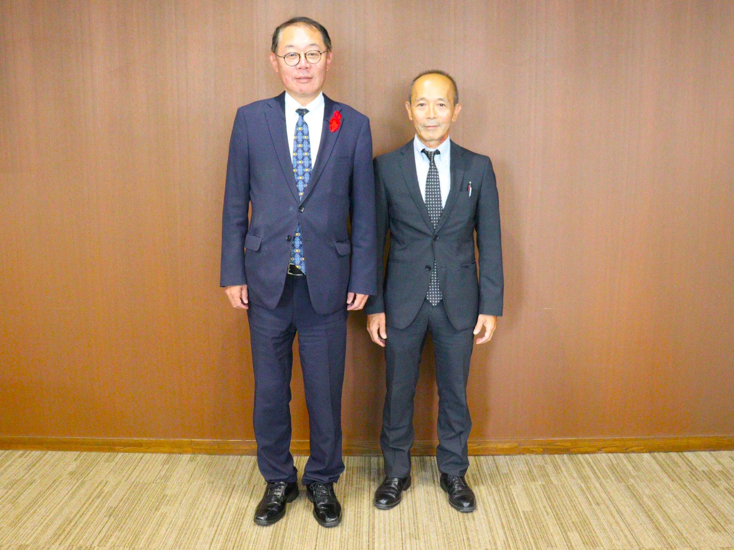 学長表敬での記念写真