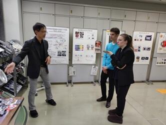 春日キャンパス見学の様子