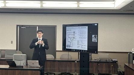 若手教員研究推進プログラムの中間報告会・面接審査を実施